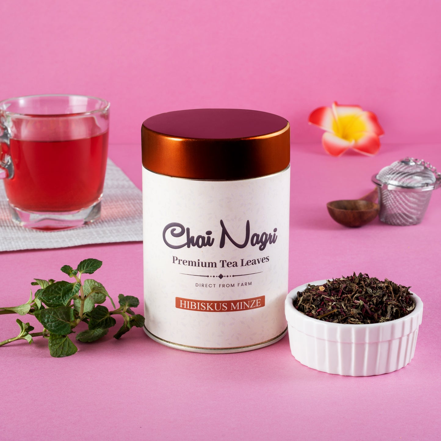 Hibiskus Minze Tee von Chai Nagri – Darjeeling Green Tea mit Minze und Hibiskusblüten