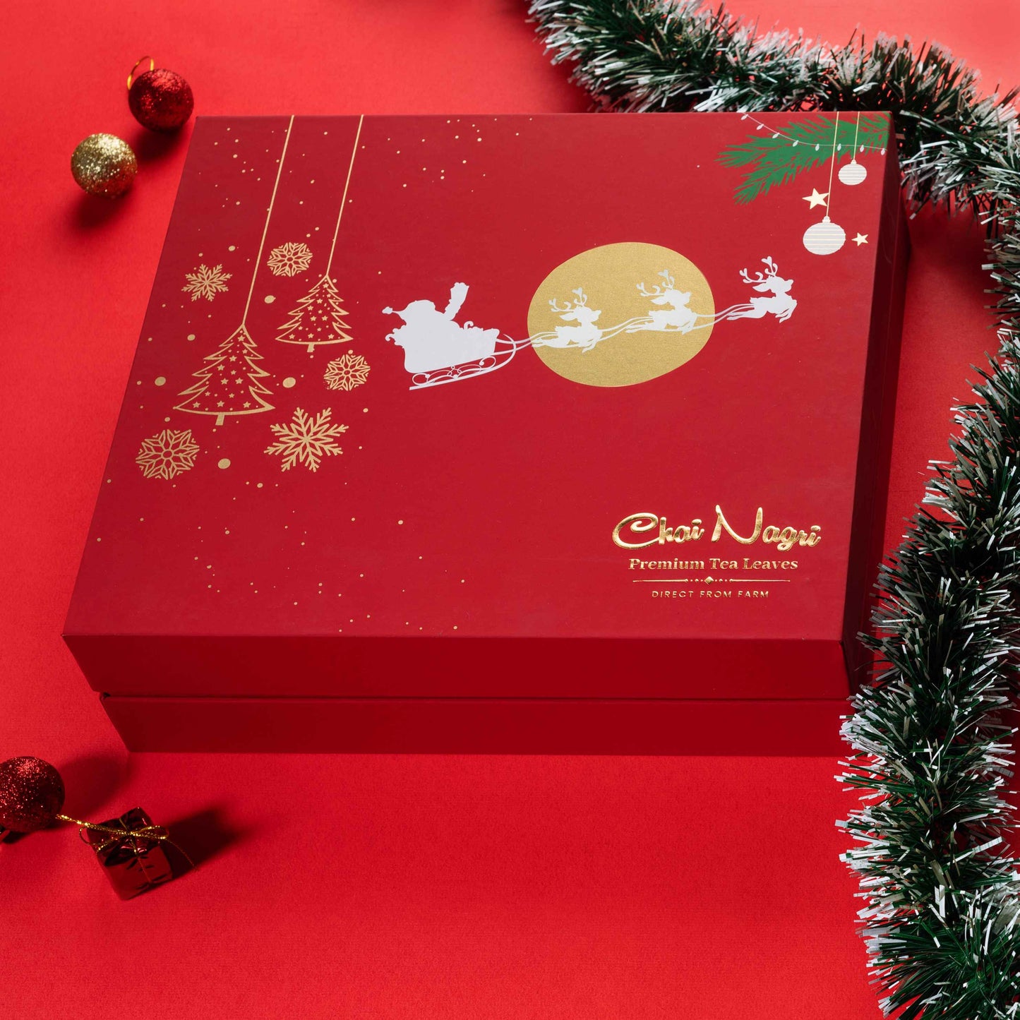 Chai Nagri Weihnachts-Tee Geschenkbox – 3 Premium-Tees deiner Wahl + edles Zubehör