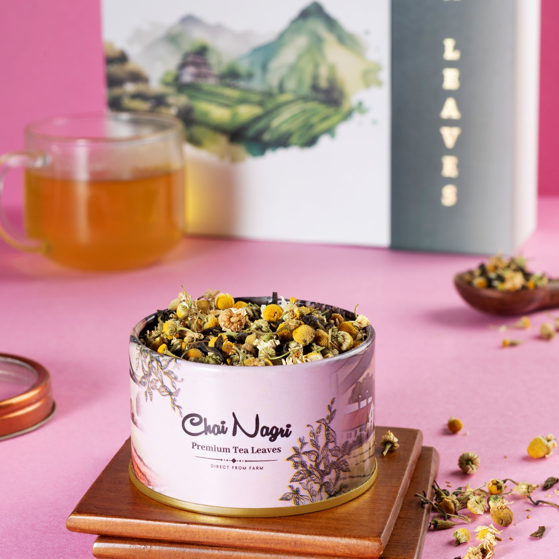 Detailaufnahme der enthaltenen Teesorten aus der Chai Nagri Tee Erlebnisbox